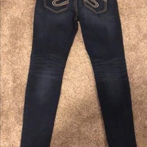 Silver suki mid super skinny stretch jeans 33/31